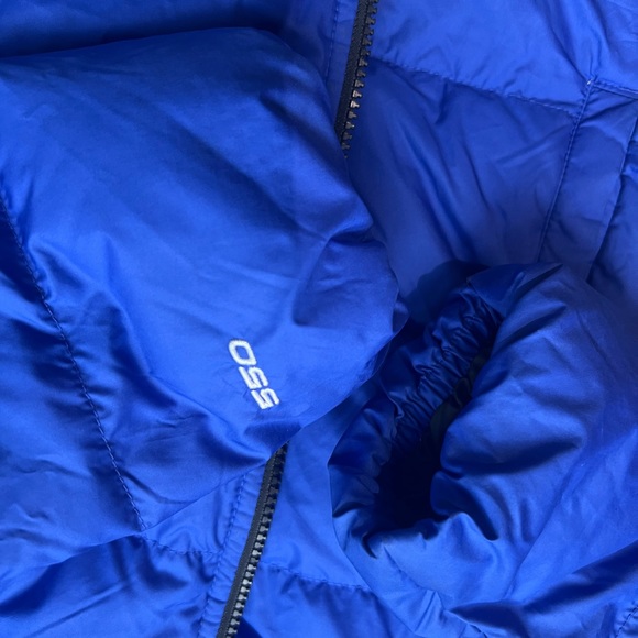North face Puffer - Picture 4 of 4